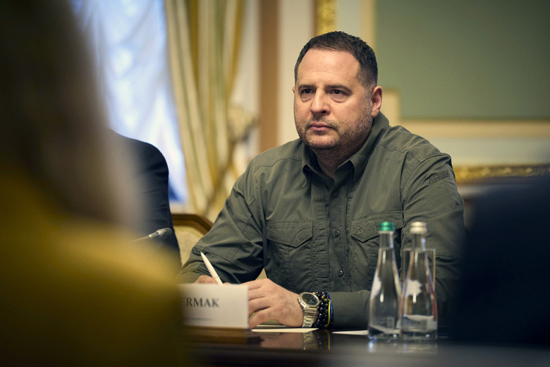 Ермак написал заявление об отставке с поста главы офиса президента Украины
