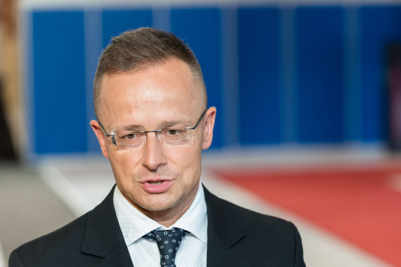 Венгрия согласилась принять в Евросоюз Сербию, но не Украину