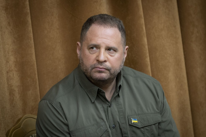 Политолог ответил, закончится ли политическая карьера Ермака