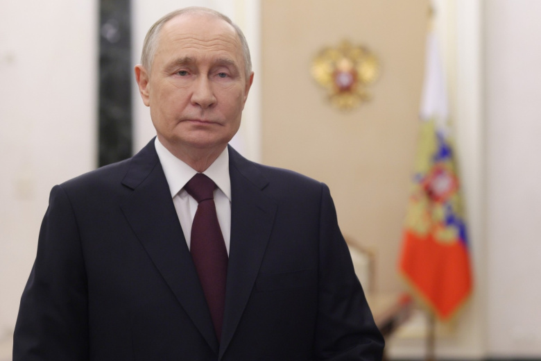 Венгерский политолог раскрыл, какой подарок Путину сделала Европа