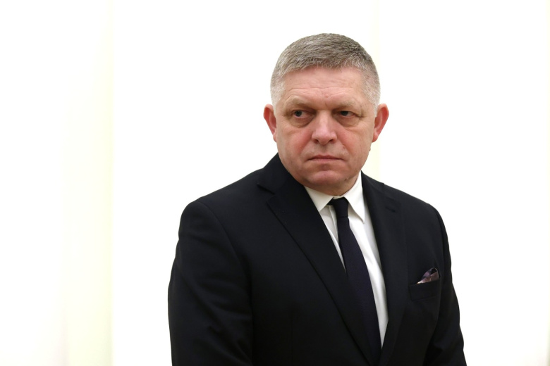 Фицо сделал жесткое заявление о возвращении нефтяной «Дружбы» с Украиной