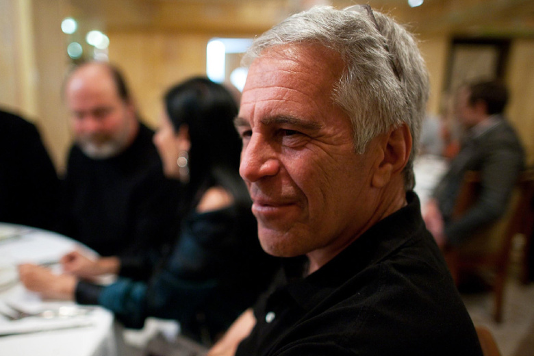 Французский экс-министр оказался в центре скандала из-за связей с Эпштейном