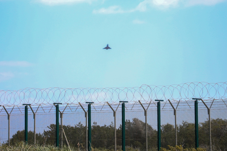 Власти Британии исключили пересмотр статуса своих баз на Кипре