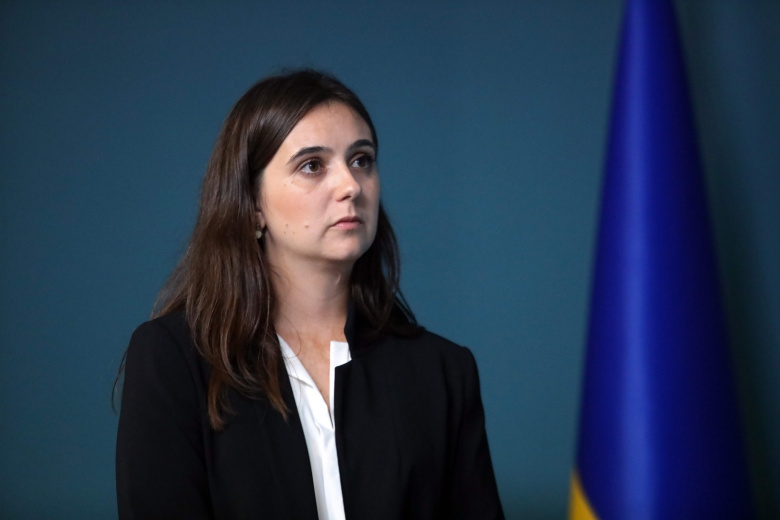 «Боюсь за себя»: Мендель заявила об угрозе жизни после слов о Зеленском