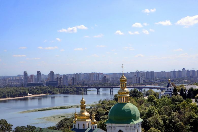 Стало известно, на что пошли власти Киева после удара по Южному мосту