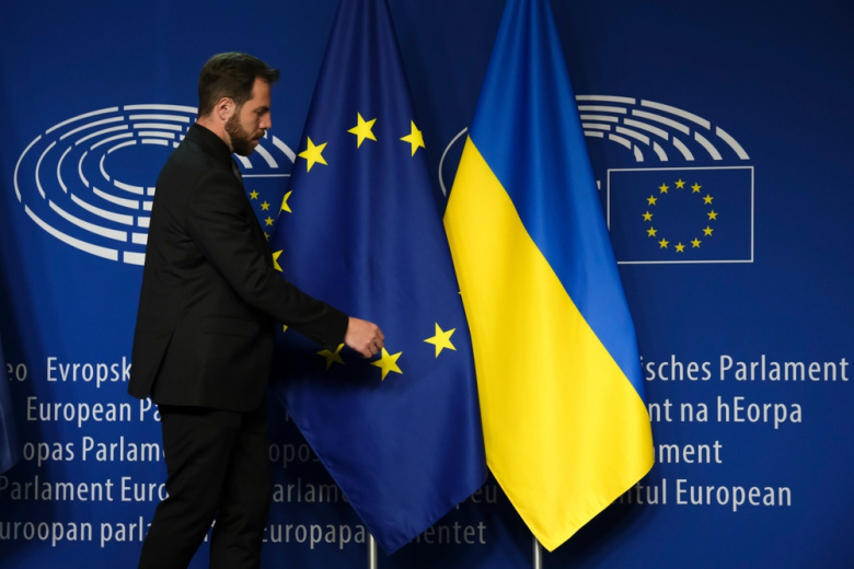 Украина собралась снова бросить силы на вступление в ЕС